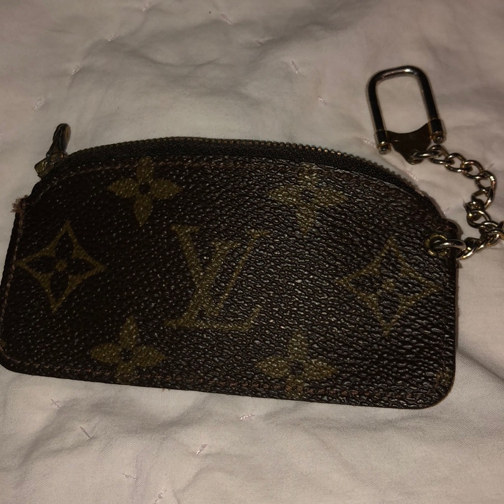 Louis Vuitton coin pouch